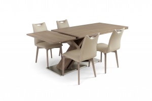 Alster X base table with Ritz leather chairs, Order